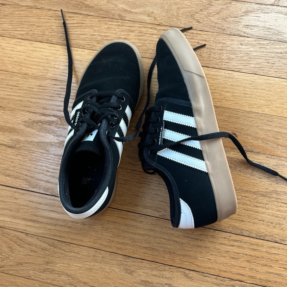 Adidas Men's Black and White Sneakers with Tan Sole - Picture 1 of 8